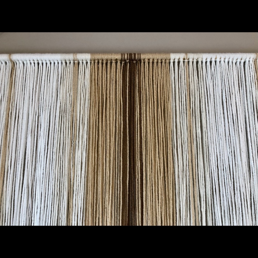 Navajo - Large 36”x48” Yarn Wall Hanging Bohemian - Picture 5 of 7